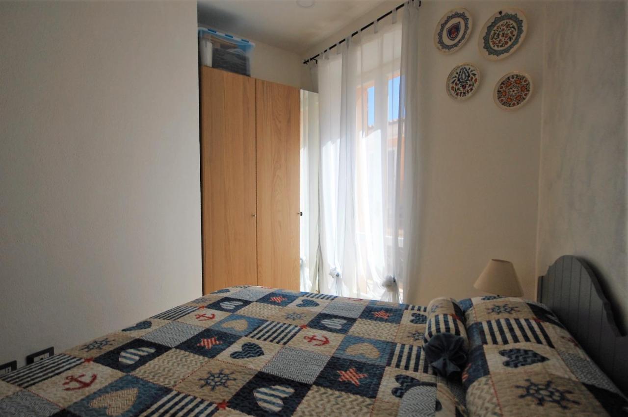 Appartamento Azzurra La Maddalena  Dış mekan fotoğraf